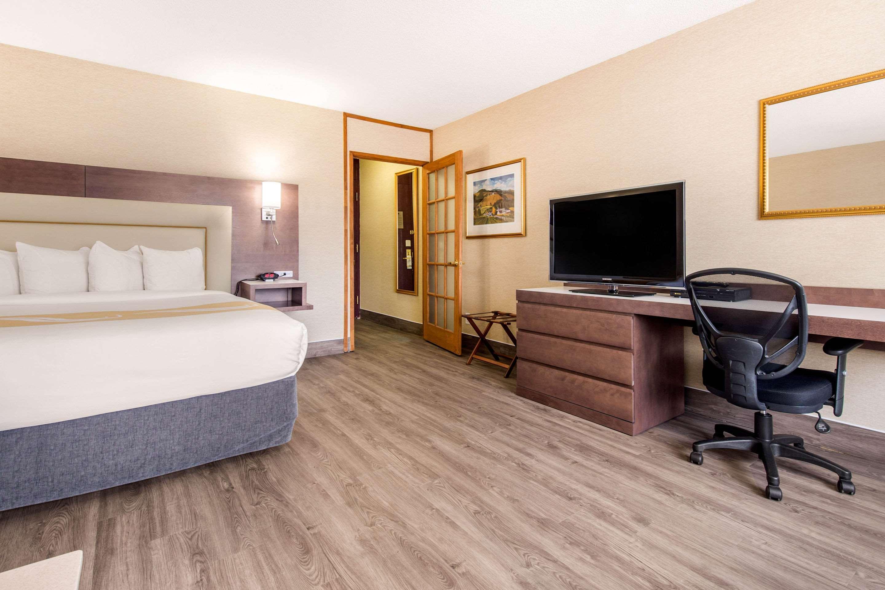 Quality & Hotel Gatineau