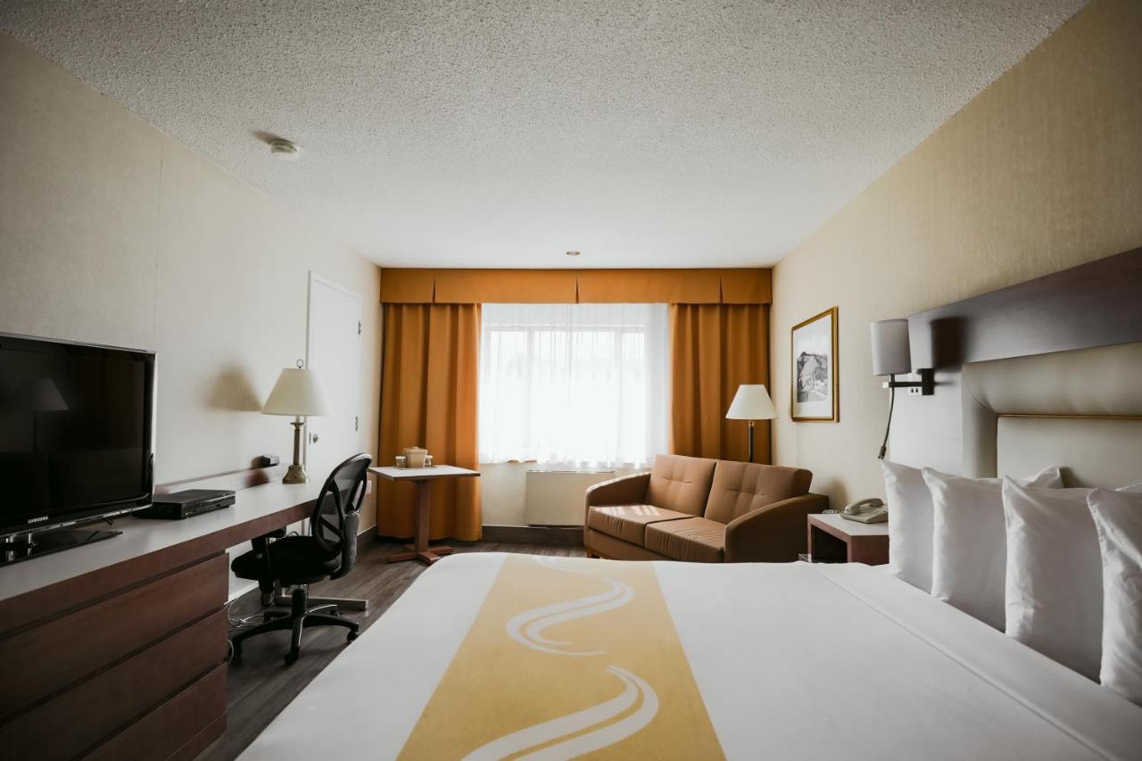 Hotel Quality & Gatineau